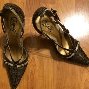 Cute Carlos Santana heels.